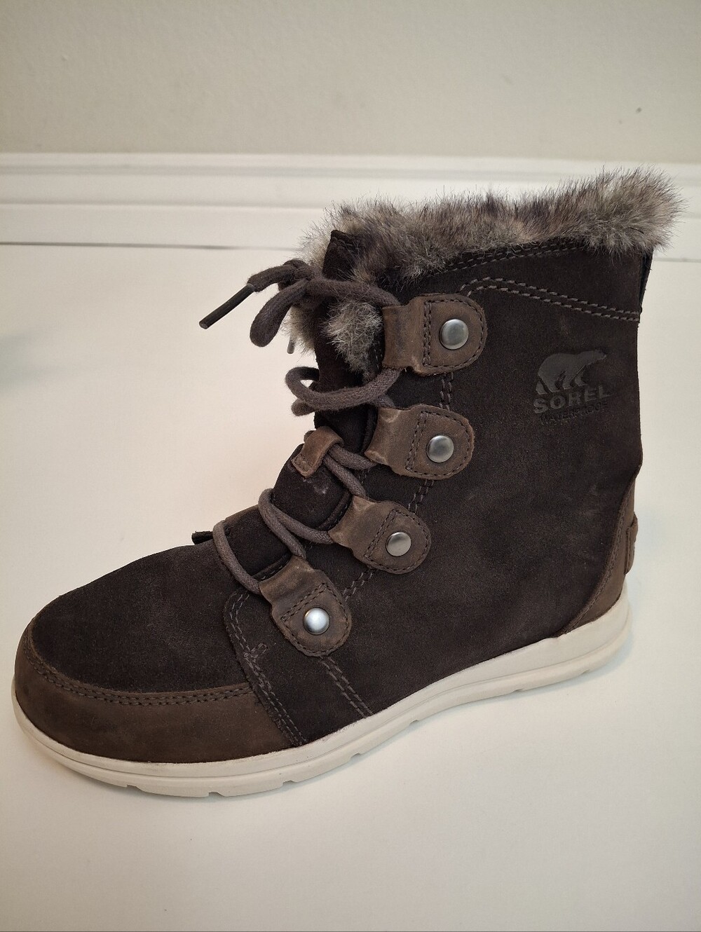 Sorel Explorer Joan Boots Brown Waterproof Suede Size 7